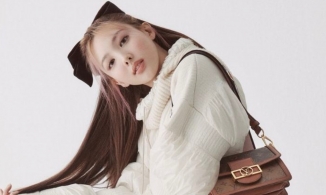 4 kiểu áo len khiến bạn trông béo hơn