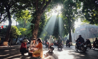 Có một Hà Nội rất đẹp -  mùa nắng xiên
