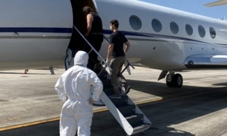 Mỹ điều chuyên cơ tới Việt Nam tiếp nhận hai đối tượng bị truy nã 