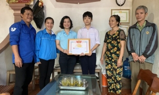 Nam sinh lớp 9 lao xuống sông cứu 2 bạn thoát khỏi dòng nước cuốn