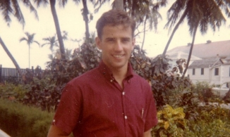 Ảnh thời thanh xuân của Donald Trump và Joe Biden