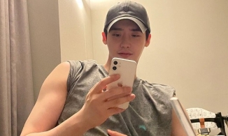 Không còn là 'em gái nhà bên', Lee Jong Suk tái xuất với cơ bắp cực nam tính