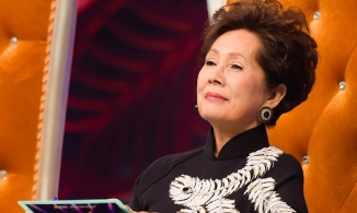 Danh ca Phương Dung chỉ hát một tháng, cát xê đủ mua được biệt thự, xe hơi