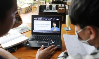 Học sinh sinh viên có thể được vay lãi suất 0% để mua máy tính học online