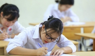 Một tỉnh thưởng đến 700 triệu đồng cho học sinh có thành tích cao trong học tập