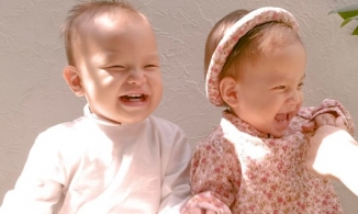 Leon - Lisa lần đầu diện áo dài đón xuân: Biểu cảm 'thánh meme' của cậu tư Lý Minh chiếm sóng