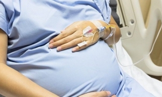 Chuyện xảy ra ở Hà Nội: Vợ bầu là F0, chồng nghe lời mẹ cuốn gói đồ đạc về với mẹ vì sợ lây