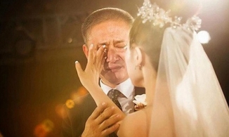 Ông bố viết thư gửi con gái 30 tuổi vẫn ế: Tìm được người tốt thì lấy, không thì ở nhà với bố