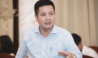 NSƯT Chí Trung thôi giữ chức Giám đốc Nhà hát Tuổi trẻ từ 1/6