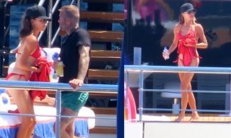 Bà xã David Beckham diện style thiếu vải đọ dáng với bạn gái của con trai