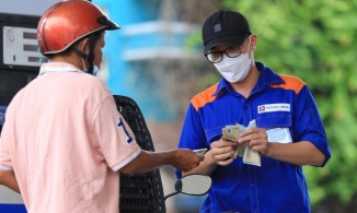 Giá xăng ngày 3/10: Xăng về mức thấp nhất trong năm, RON 92 chỉ trên 20 ngàn/ lit