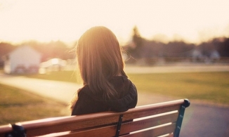 Buồn là gì và cách giúp bạn thoát khỏi nỗi buồn ngay tức khắc