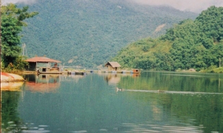 Xóm Đá Bia - Điểm du lịch cuối tuần rất gần Hà Nội, chỉ 500 ngàn là đi được