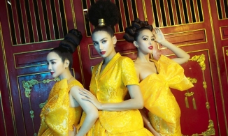 Tiểu Vy mặn mà cùng hai đàn chị hoa hậu trong BST của Vũ Ngọc&Son