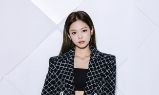 Giữa ồn ào trang phục phản cảm trong MV mới, Chanel vẫn đăng hình Jennie cực sang chảnh