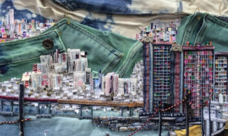 Nghệ sĩ Hàn tái chế quần jeans cũ thành những tác phẩm nghệ thuật