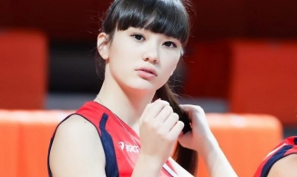 Nữ thần bóng chuyền và thương hiệu thời trang riêng