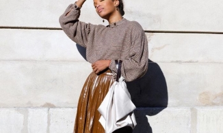 4  phong cách cá tính khi phối đồ với chân váy dài 