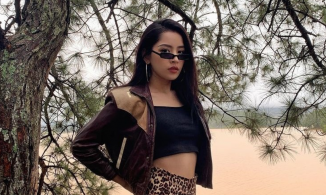 Sao nữ Việt đi Đà Lạt: Người kín đáo người lại phong phanh với bikini