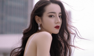 5 bí quyết từ Địch Lệ Nhiệt Ba để sở hữu làn da, vóc dáng hoàn hảo