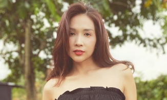 Khả Như quyết tâm không ăn đêm, luyện tập yoga để giữ dáng trong mùa dịch