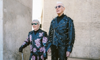 'Ông bà anh' thời nay với thời trang đồ đôi thời thượng bất kể tuổi tác