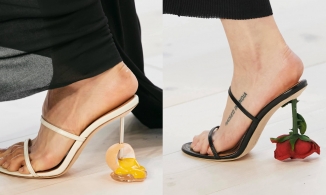 Giày cao gót bằng trứng gà, hoa hồng trong BST Xuân/Hè 2022 của LOEWE