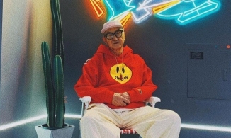 Không phải tín đồ hiphop nào đâu, đây là cụ ông năm nay 83 tuổi