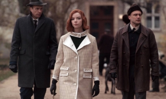 The Queen’s Gambit: Thiên tài thì cũng phải mặc đẹp cái đã!