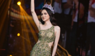 Ngân Anh, Hương Giang lại bị réo tên vì nghi vấn từng mặc váy nhái trên sân khấu sau khi cuộc thi Hoa hậu Du lịch Việt Nam vừa kết thúc