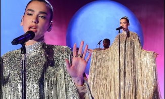 Nếu có giải thưởng cho Nữ ca sĩ chăm mặc sequin nhất, hãy trao nó cho Dua Lipa