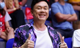 Những trang phục lòe loẹt 'cộp mác' cố danh hài Chí Tài 