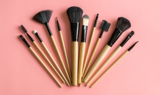 Các loại cọ trang điểm và công dụng của chúng (P1)