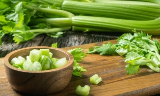 Thực hư về tác dụng giảm cân bằng nước ép cần tây