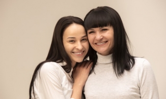 Ngày của Mẹ: 6 chai nước hoa dành cho người phụ nữ bạn yêu thương