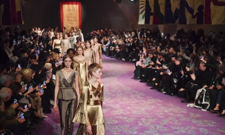 Những tuần lễ thời trang quay trở lại: Sự xa hoa đã hồi sinh sau đêm dài 