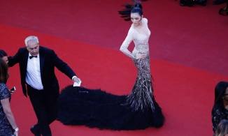 Những sao Việt khiển tín đồ thời trang 'nở mày nở mặt' khi khoe dáng trên thảm đỏ LHP Cannes