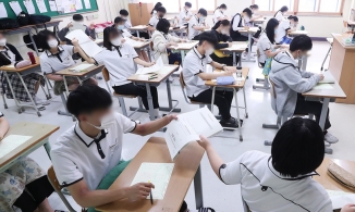 Áp lực dịch bệnh lên kỳ thi đại học khắc nghiệt của xứ sở kim chi