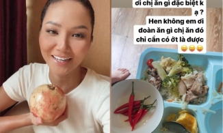 H’Hen Niê khoe bữa cơm không thể thiếu ớt, Trấn Thành trổ tài làm gỏi cuốn đẹp không kém mua ở tiệm