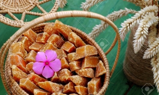 Cách làm mứt khoai lang dẻo nhanh, ngon, lạ miệng để đãi khách