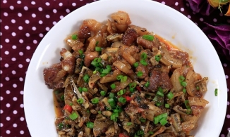 Cách làm cá cơm khô rim thịt, ăn đậm đà tốn cơm rất hợp ngày mưa lạnh