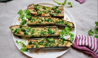 Cách làm cà tím nướng mỡ hành, chỉ 20 phút là có ngay món chay thơm nức mũi