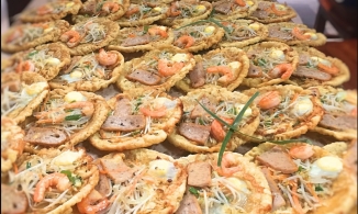 Bánh khoái, món bánh tưởng giống bánh xèo mà rất khác, gây thương nhớ ở Huế