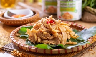 Thịt chua Thanh Sơn thức đặc sản được nhiều người chọn mua khi về Phú Thọ giỗ Tổ