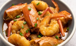 Cách làm tôm kho tàu thơm ngon đậm đà, 'ăn 1 là lập tức muốn ăn 2'