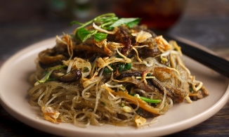 Cách làm miến xào lươn đậm đà mà không tanh