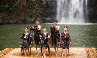 Phim hướng dẫn an toàn bay mới Vietnam Airlines nhận cơn mưa lời khen về sáng tạo