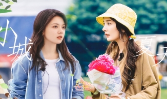 Dương Mịch thân thiết với Triệu Kim Mạch, đập tan tin đồn bị ghét nhất nhì Cbiz