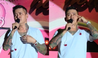 Tuấn Hưng bật khóc trên sân khấu ban công, hứa tặng quà cho khán giả ở show sau