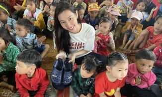 Thuỳ Tiên bị phản ứng khi kêu gọi ủng hộ miền Trung vào tài khoản cá nhân